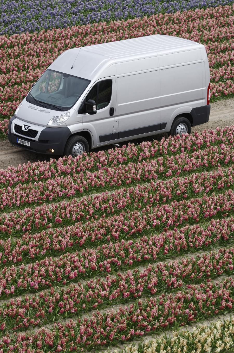  Peugeot Boxer 2006 года  (фото 19 из 81)